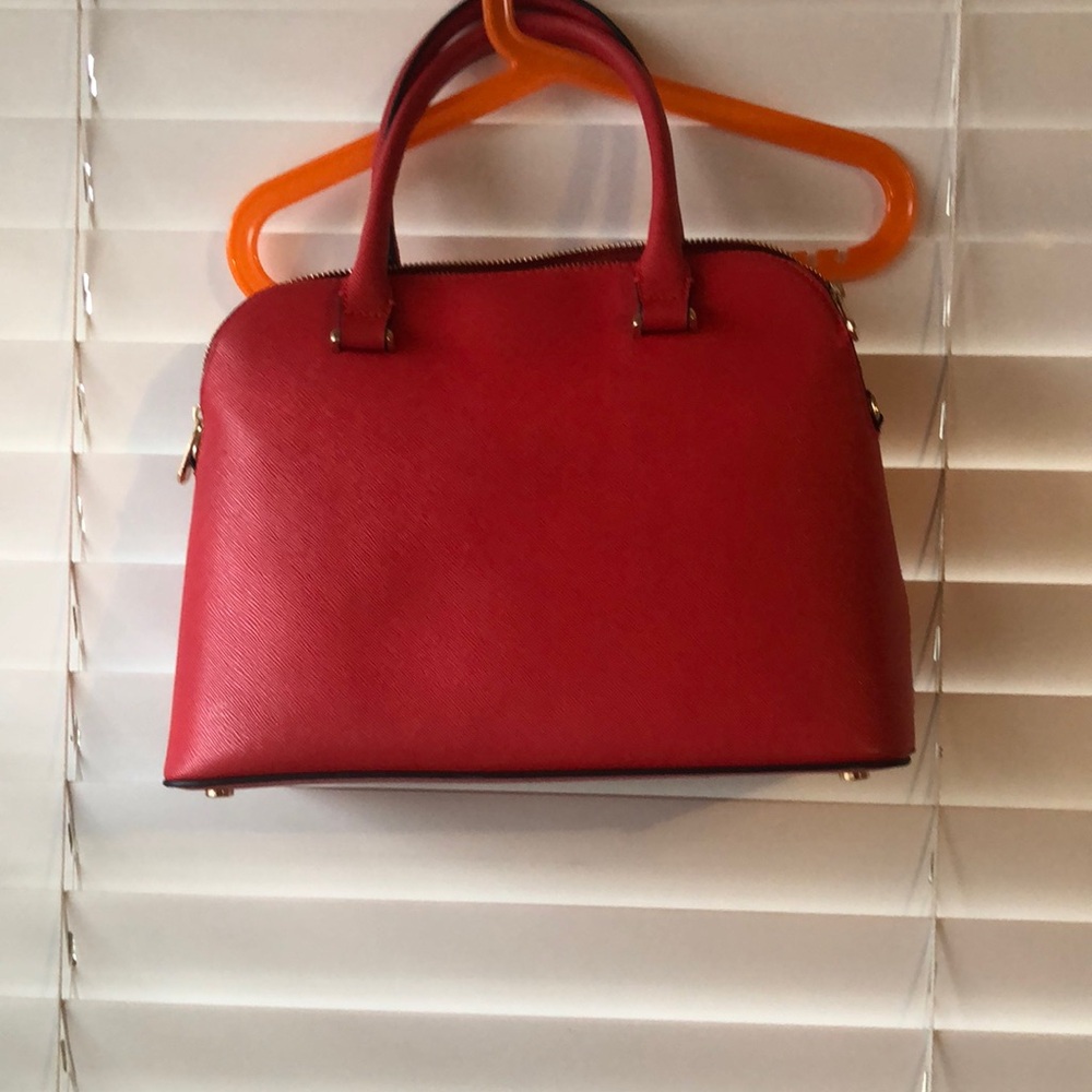 H and M red purse
